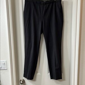 Ellen Tracy Gray Trousers with Relaxed Fit